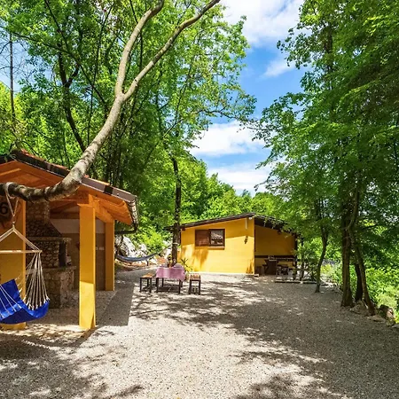 Ferienhaus Cozy In With Outdoor Swimming Pool
