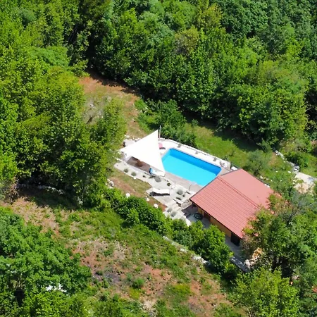 Ferienhaus Cozy In With Outdoor Swimming Pool