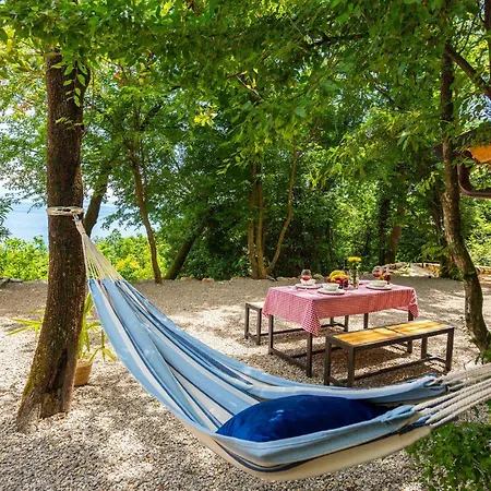 Cozy In With Outdoor Swimming Pool Holiday home *